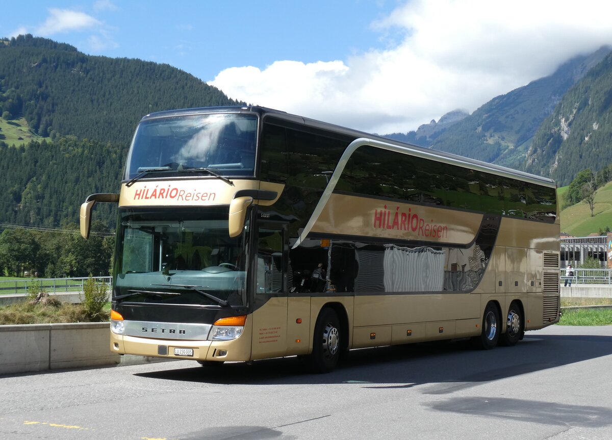 (290'808) - Hil�rio, Sch�tz - LU 230'005 - Setra am 11. September 2026 beim Bahnhof Grindelwald Grund