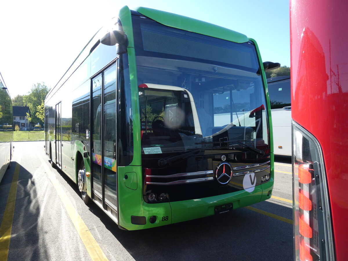 (290'926) - Welti-Furrer, Bassersdorf - Nr. 88 - eMercedes am 19. September 2026 in Winterthur, Daimler Buses