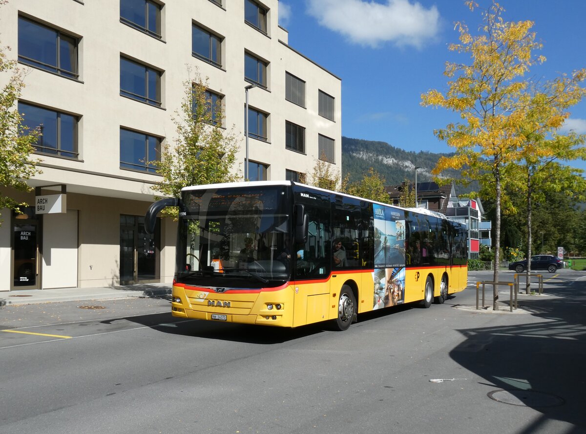 (291'038) - PostAuto Zentralschweiz - NW 34'070/PID 11'596 - MAN (ex Nr. 702; ex Nr. 72) am 22. September 2026 beim Bahnhof Stans