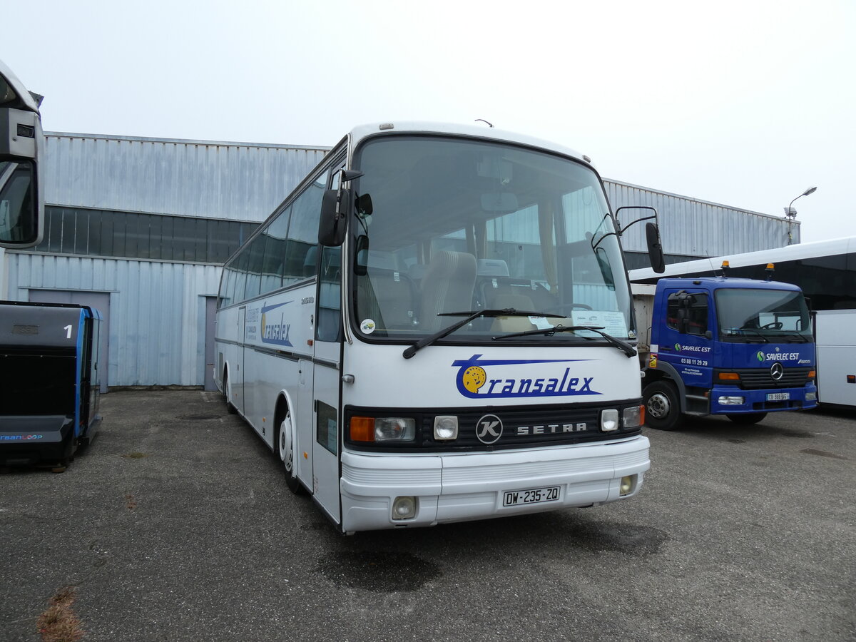 (291'346) - Transaley, Cavaillon (AAF) - DW 235 ZQ - Setra am 3. Oktober 2026 in Wissembourg, AAF Museum
