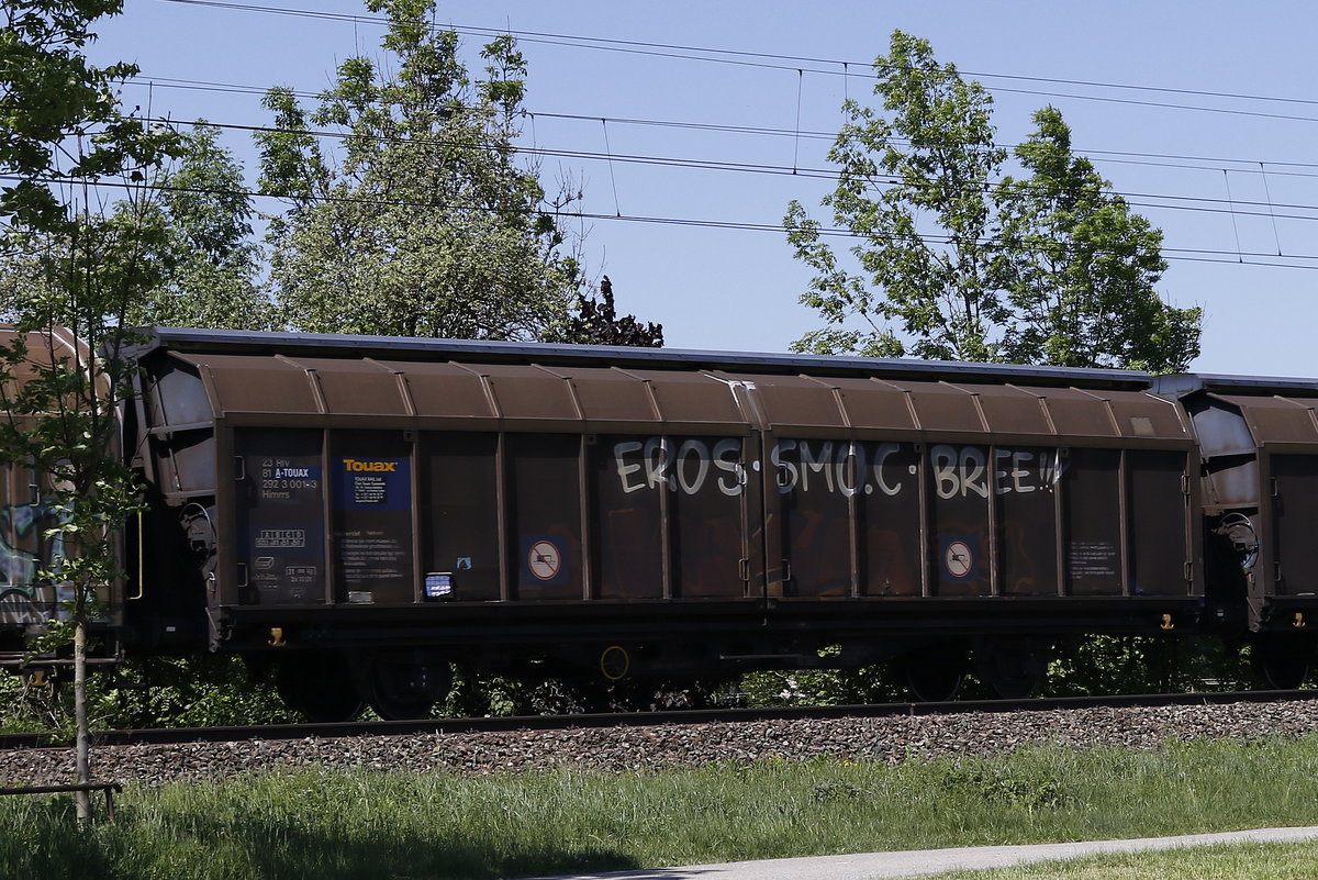 2923 001 (Himrrs) von  Touax  am 8. Mai 2018 bei Prien am Chiemsee.