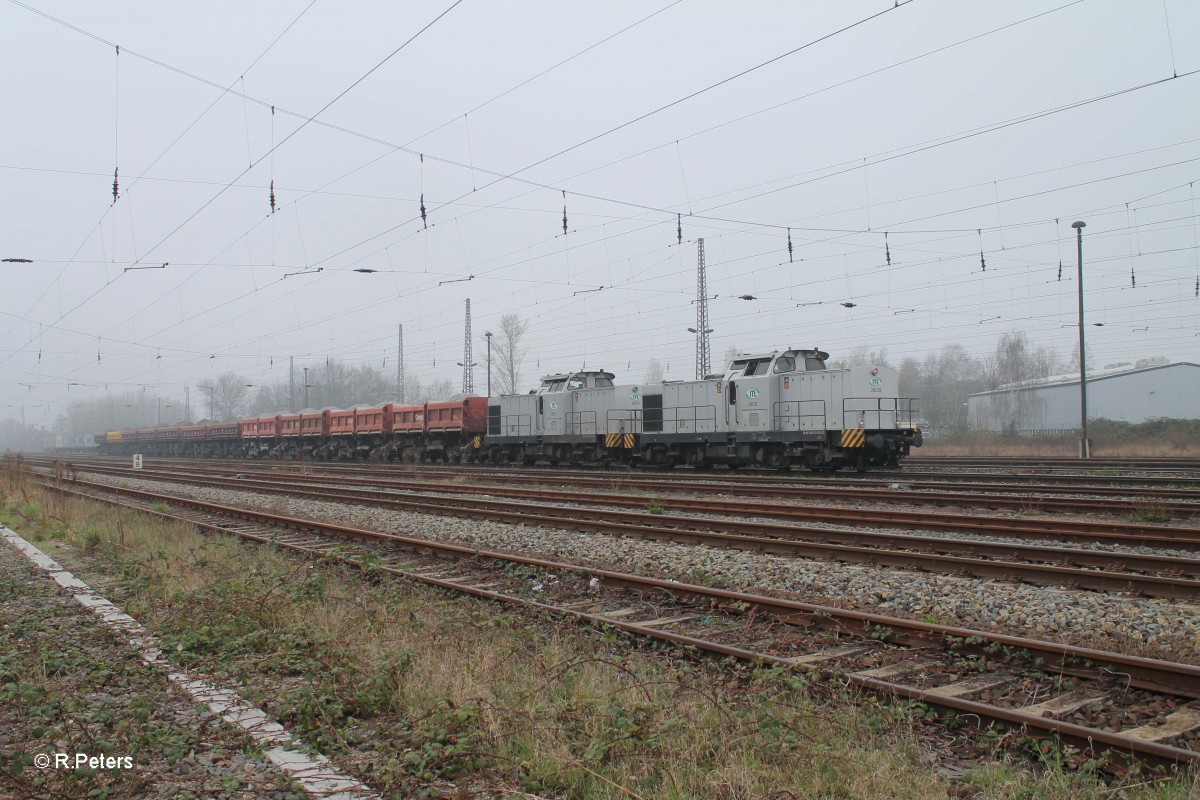 293.02 + 293.01 und Seitenkippwagen in Leipzig Schönefeld. 29.03.14