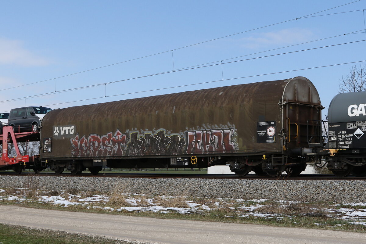 3546 017 (Rins) von  VTG  am 4. April 2022 bei �bersee.