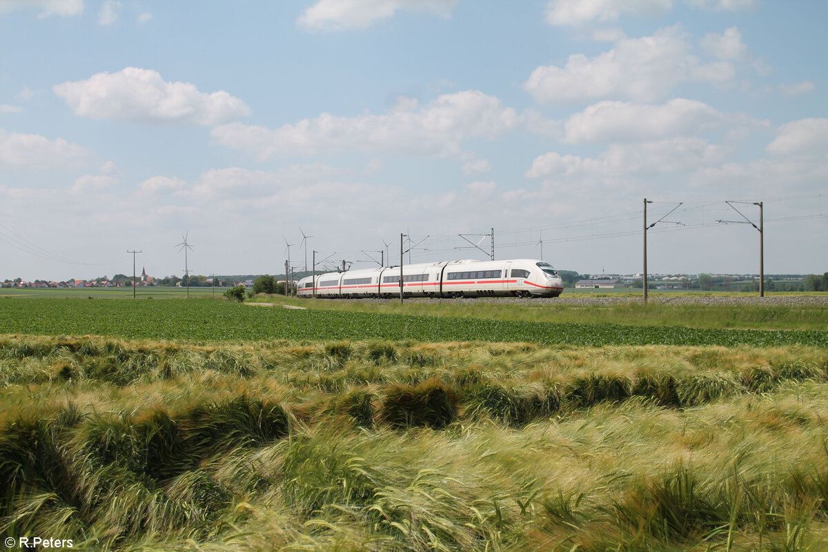 407 501-6 als Umleiter ICE bei Uffenheim. 04.06.24