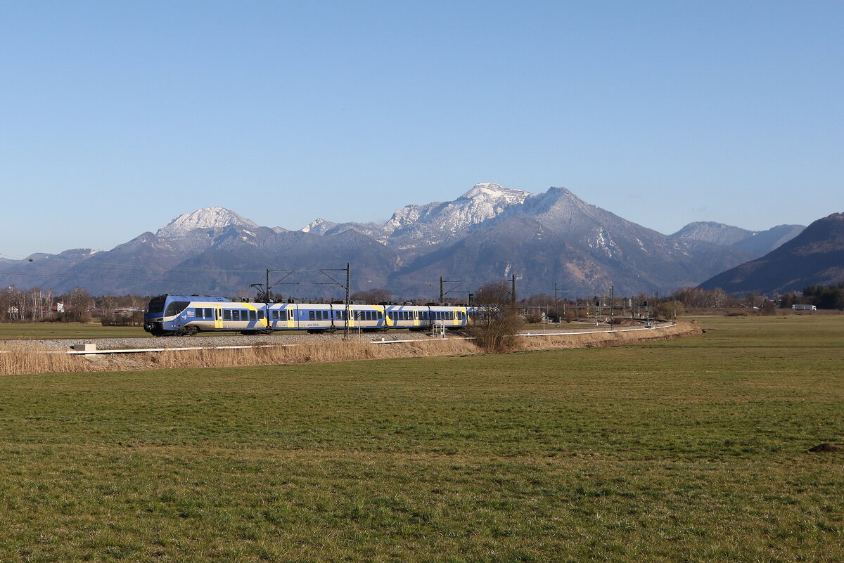 430 024 aus Traunstein kommend am 18. M�rz 2025 bei Bernau.