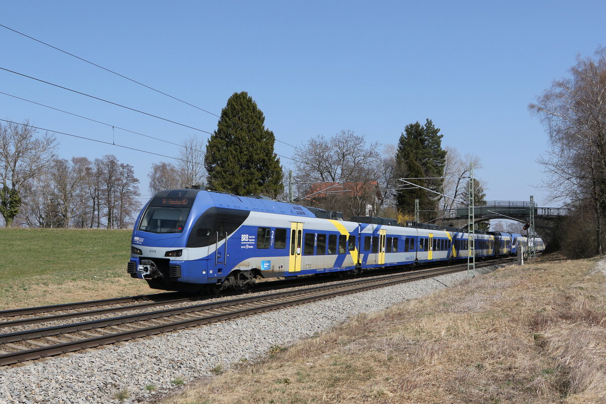 430 315 am 28. M�rz 2022 bei �bersee am Chiemsee.