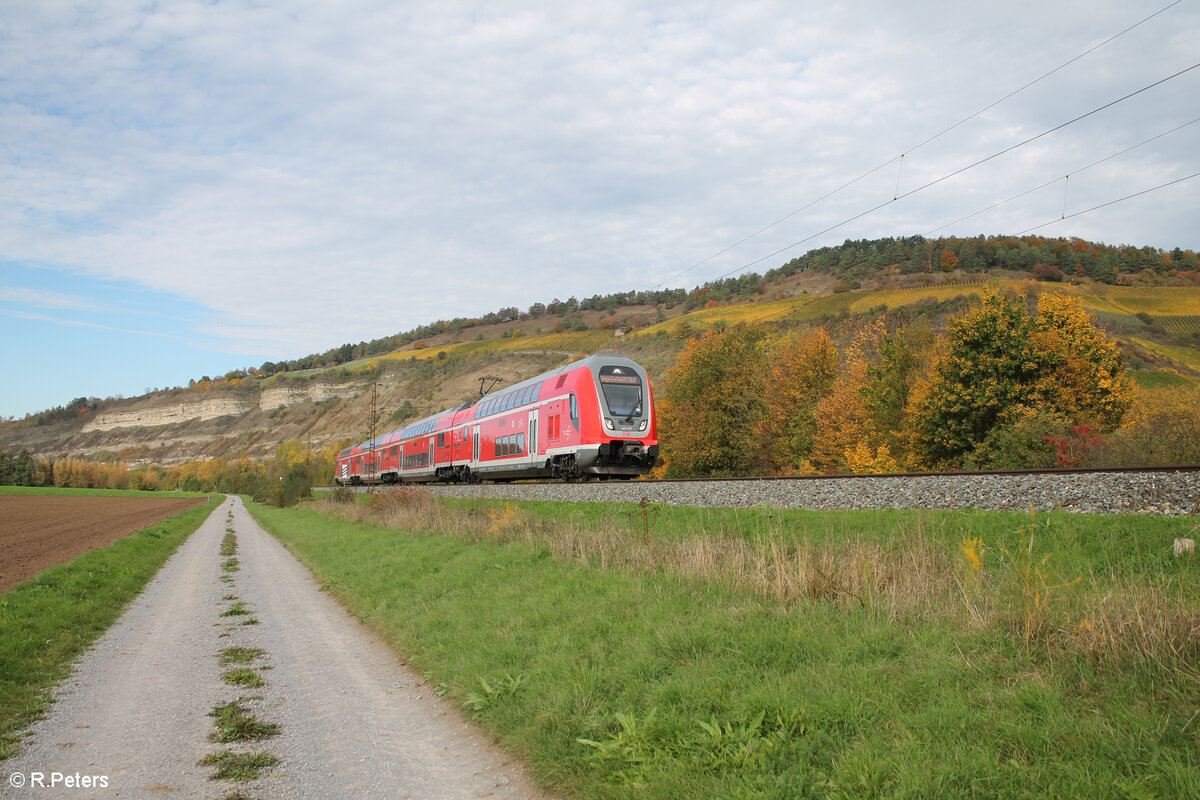 445 077 als RE 54 RE4617 Frankfurt/Main - Bamberg bei Thüngersheim. 21.10.24