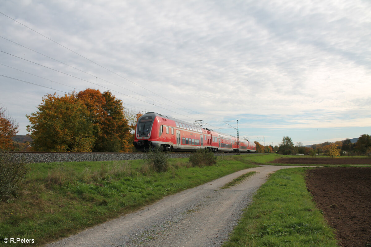 445 077 als RE 54 RE4617 Frankfurt/Main - Bamberg bei Thüngersheim. 21.10.24