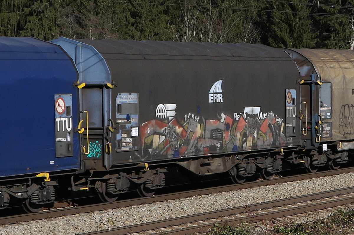 4777 175 (Shimmns) am 18. November 2020 bei Grabenst�tt.