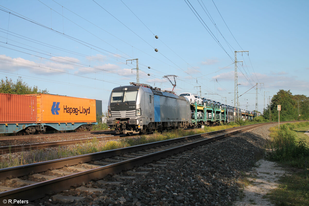 6193 096 mit einem Autotransportzug in N�rnberg Hohe Marta. 27.09.23