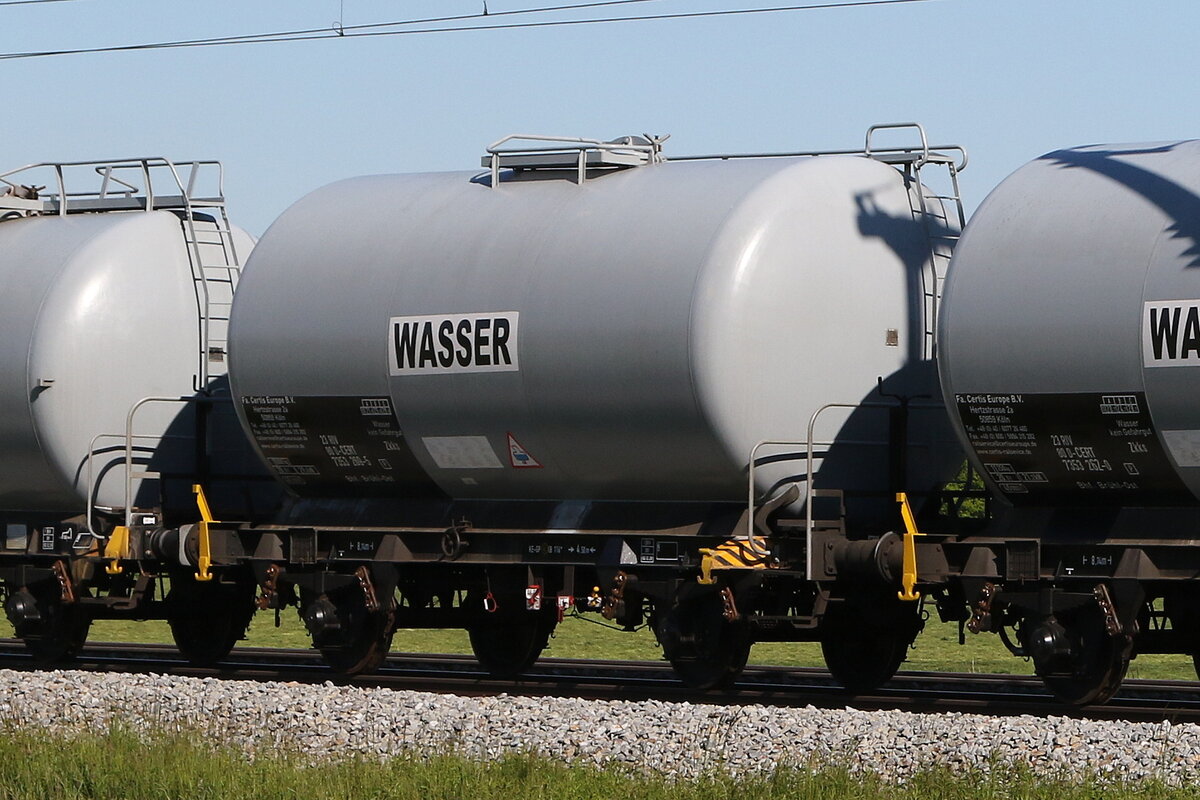 7353 262 (Zkks) am 1. Juni 2021 bei �bersee.