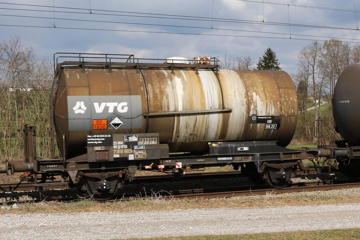 7369 603 (Zcs) von  VTG  am 31. M�rz 2020 bei Grabenst�tt.
