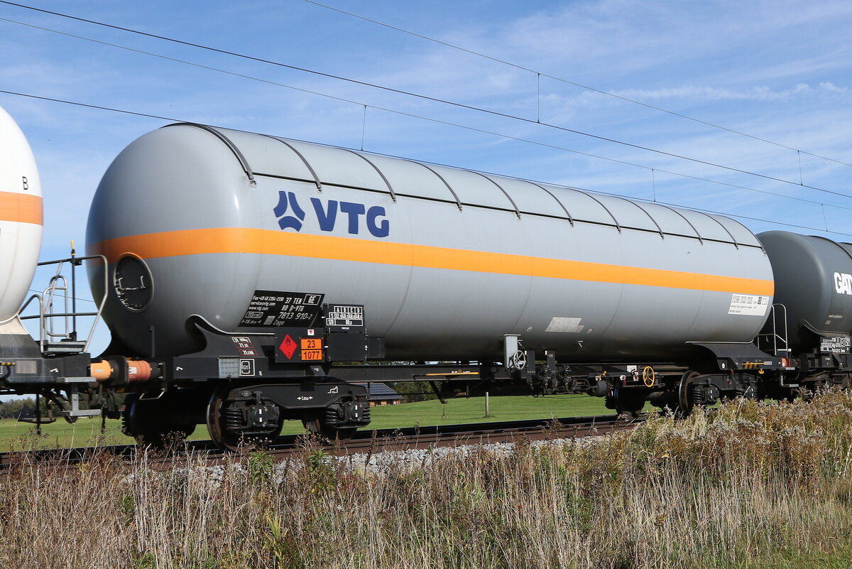 7813 910 (Zags) von  VTG  am 20. Oktober 2021 bei �bersee.