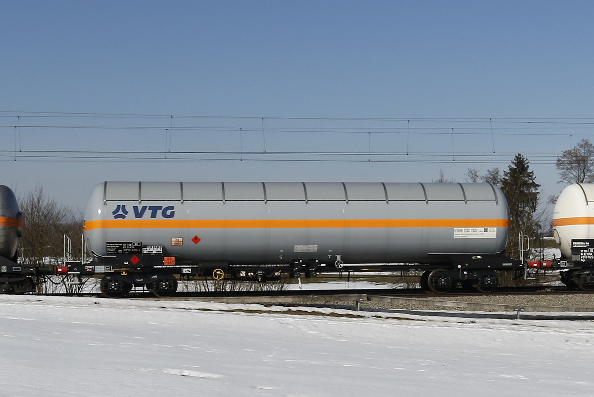 7819 496 (Zags) von  VTG  am 23. Februar 2019 bei Grabenst�tt.