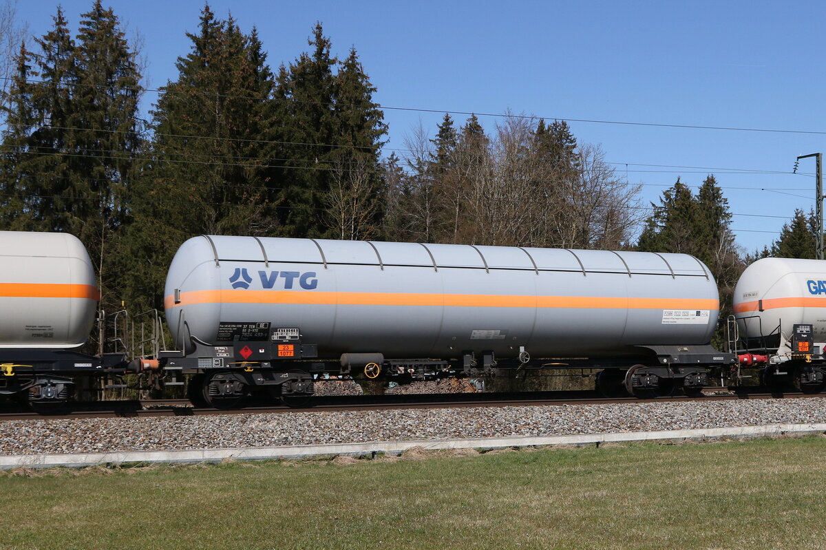 7824 493 (Zags) von  VTG  am 4. April 2025 bei Fuchsreut.