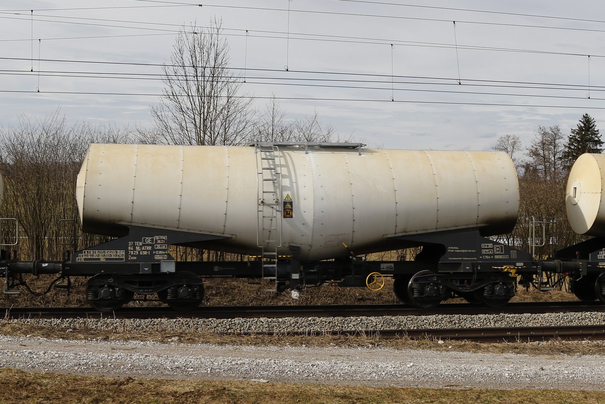 7829 698 (Zacns) von  Atir-Rail  am 3. M�rz 2019 bei Grabenst�tt.