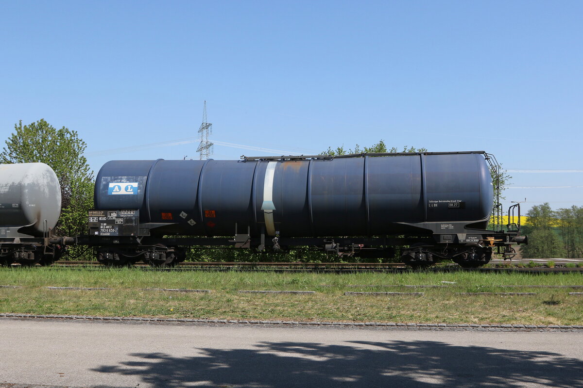 7836 659 (Zans) der  ARETZ GmbH  am 29. April 2025 bei Thann/Matzbach.