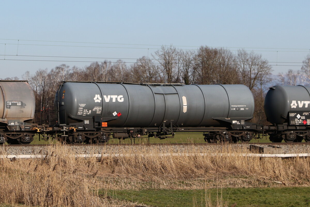 7841 091 (Zacns) von  VTG  am 18. M�rz 2025 bei Bernau.