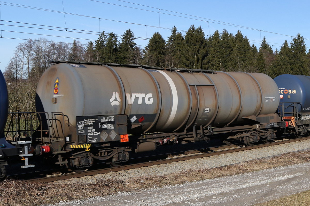 7844 222 (Zans) von  VTG  am 14. Januar 2020 bei Grabenst�tt.
