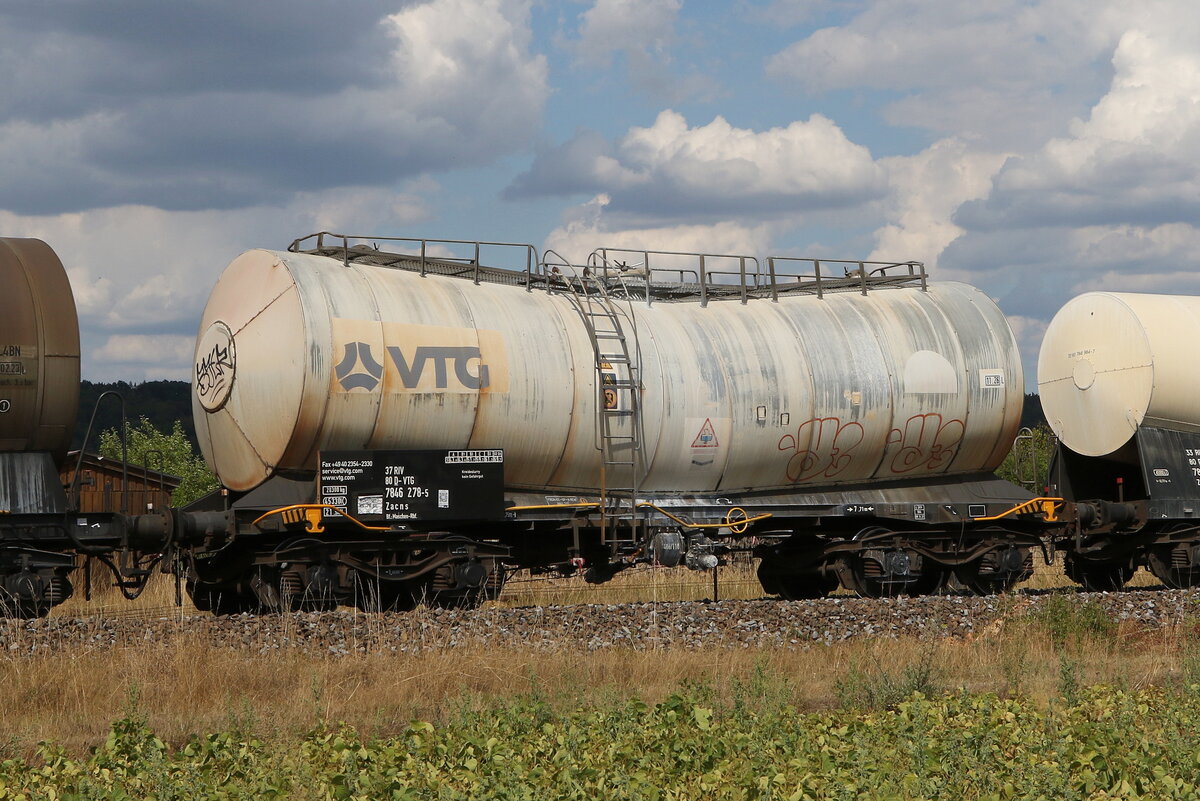 7846 278 (Zacns) von  VTG  am 2. August 2022 bei Freih�ls/Oberpfalz.