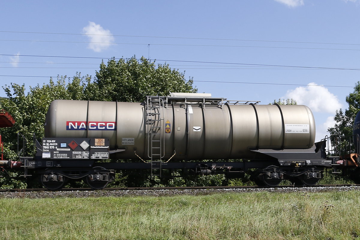 7846 939-8 (Zacns) von  NACCO  am 19. August 2017 bei Th�ngersheim im Maintal.