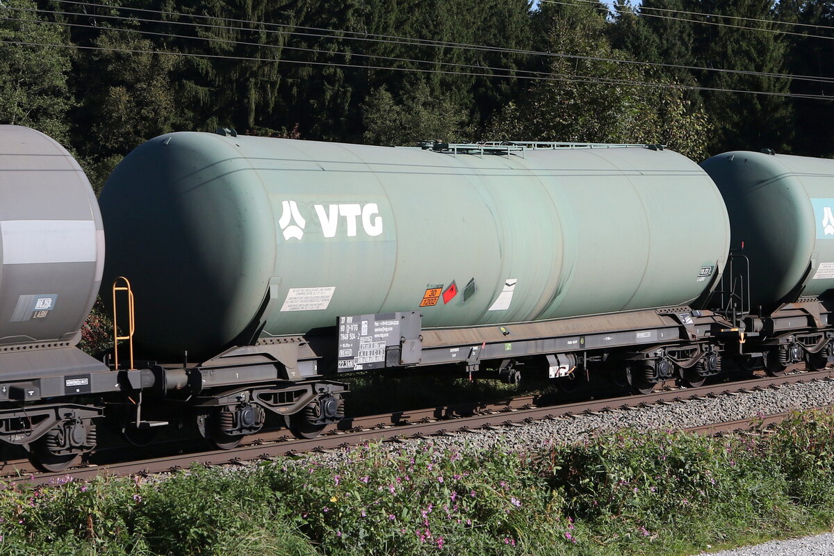 7848 504 (Zans) von  VTG  am 25. September 2021 bei Grabenst�tt.