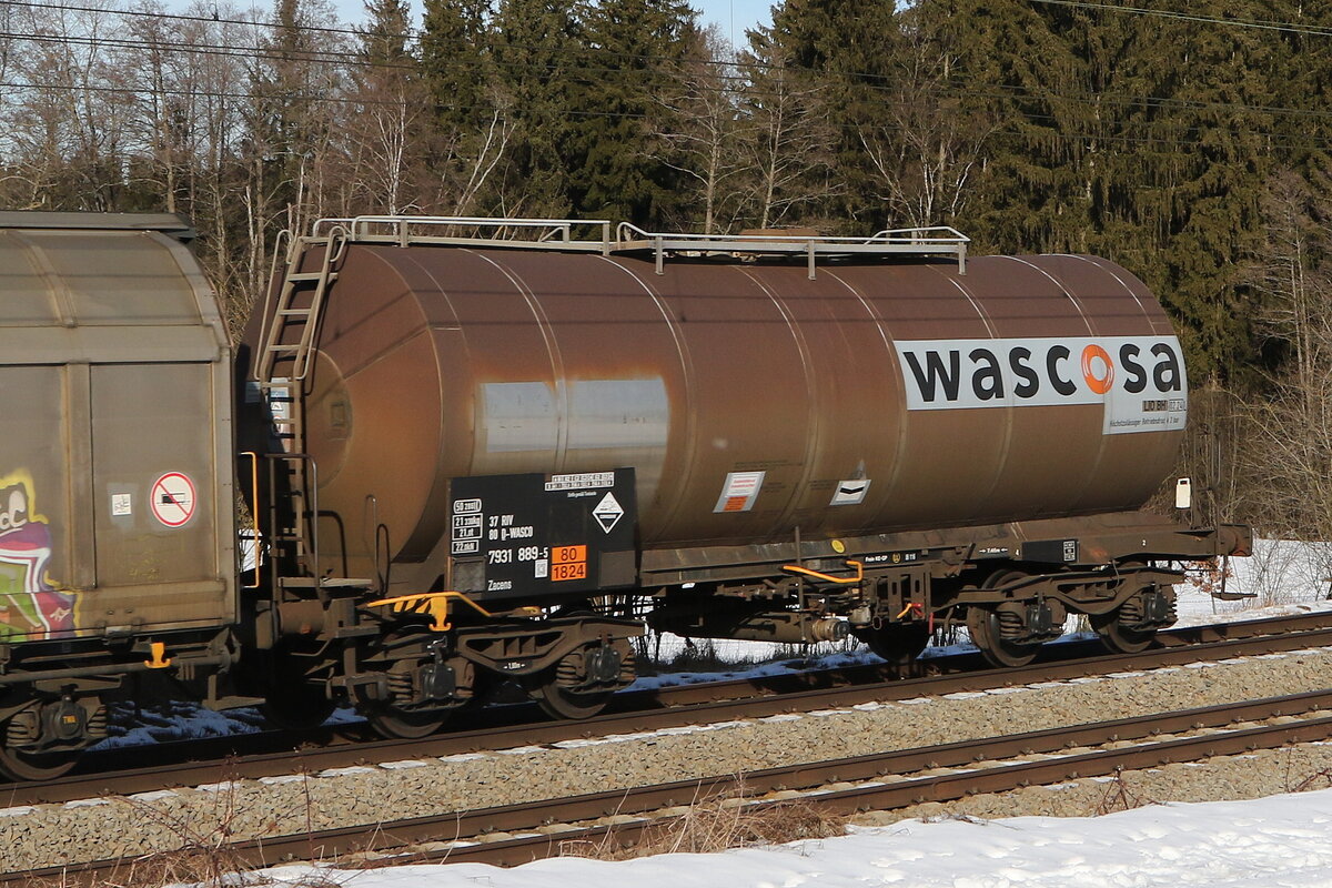 7931 889 (Zacens) von  WASCOSA  am 27. Januar 2022 bei Grabenst�tt.