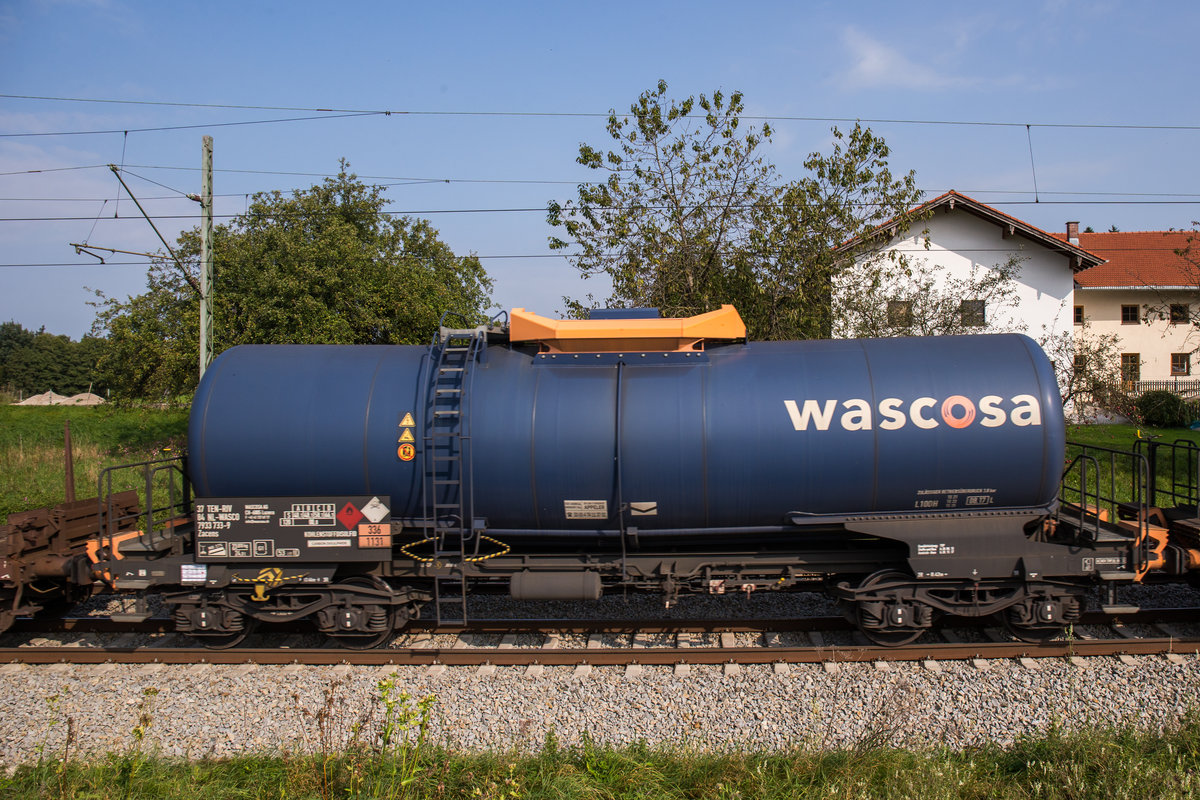 7933 733-9 (Zacens) von  WASCOSA  am 23. September 2017 bei Grabenst�tt.