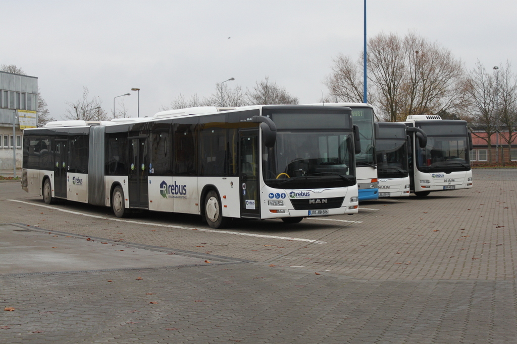 Am 26.11.2016 stand der neue MAN Lino´s City in Hhe Rostock Hauptbahnhof/Sd abgestellt.