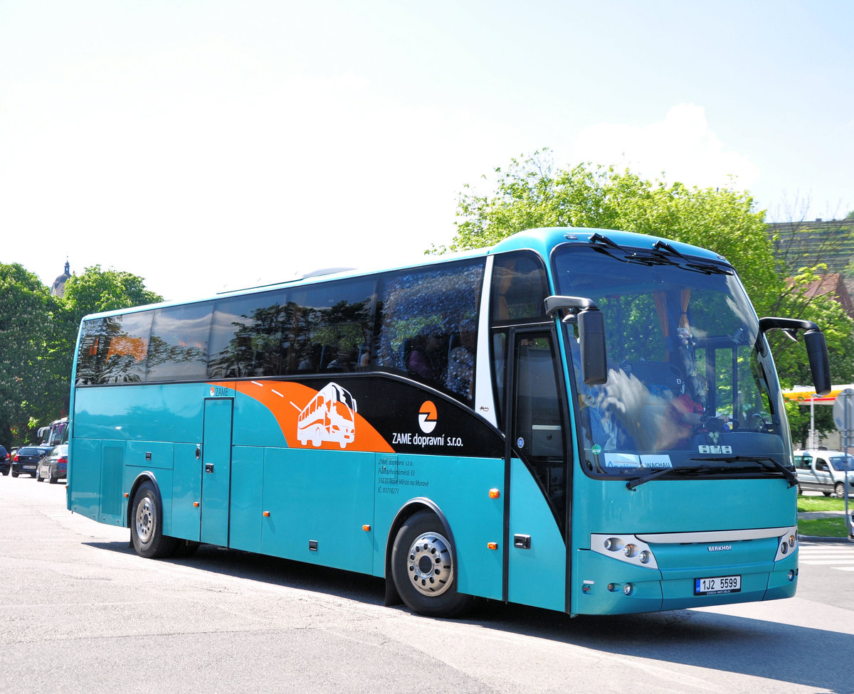 Berkhof Reisebus von ZAME aus der CZ in Krems gesehen.