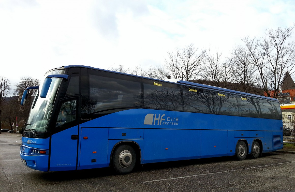 Beulas Eurostar-Scania aus der CZ im Dez.2013 in Krems gesehen.