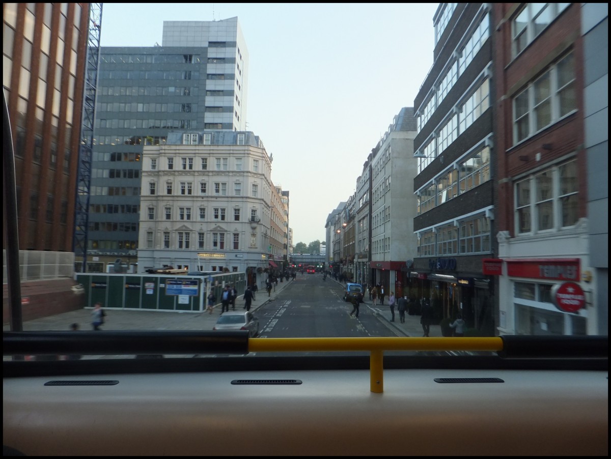 Blick aus einem Volvo Wright von Metroline in London.