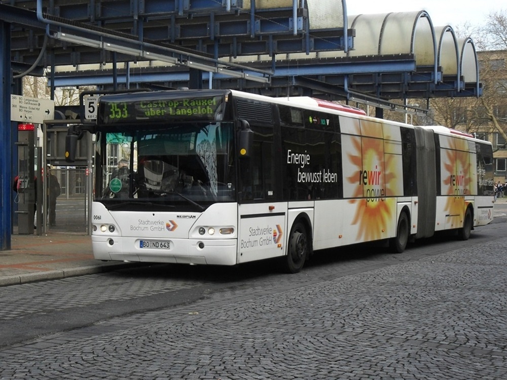 Bochum Hauptbahnhof ,(Busbahnhof)Bus der Stadtwerke  Bochum ,aufgenommen 2011:02:09