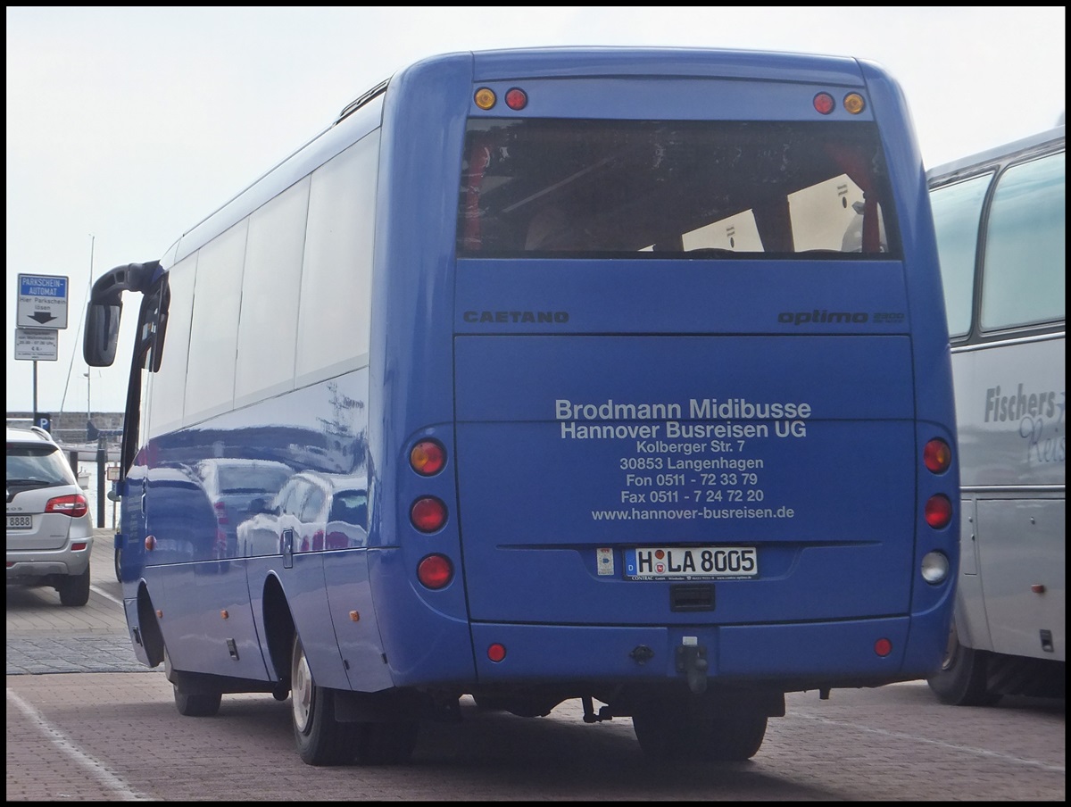 Caetano Optimo von  Brodmann Midibusse aus Deutschland im Stadthafen Sassnitz.