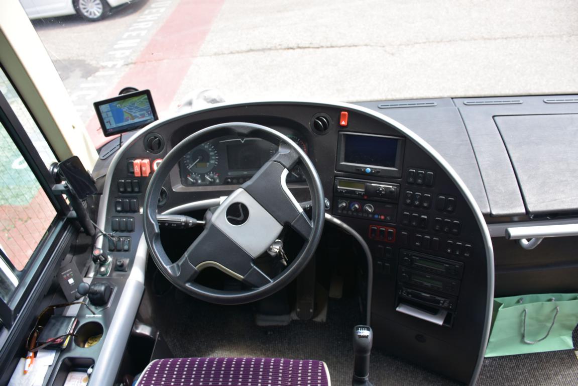 Cockpit im Viseon C11 von Russegger Reisen aus Österreich,06/2017