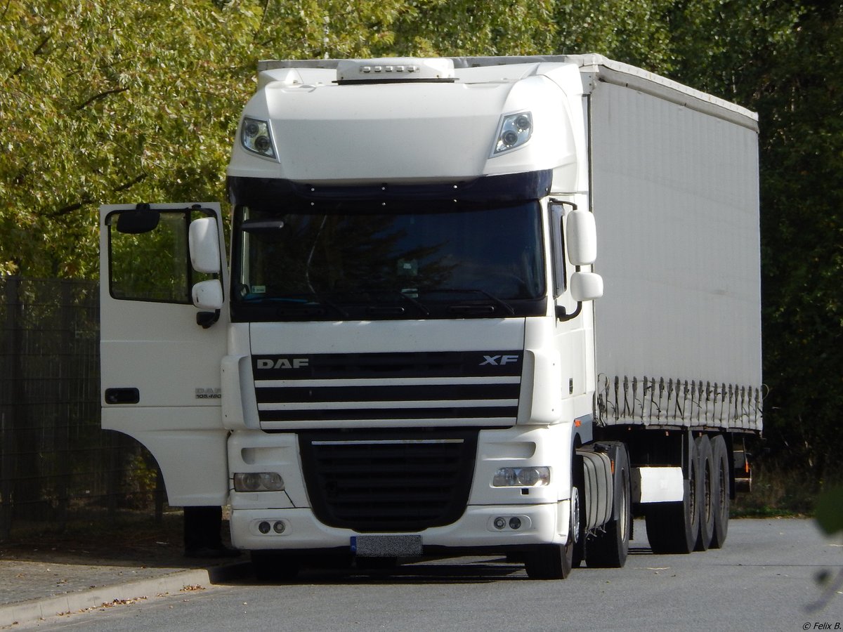 DAX XF Sattelzug in Neubrandenburg.