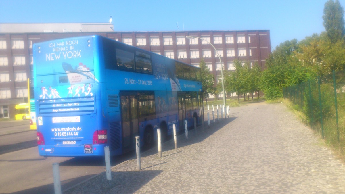 ....dieser MAN hatte ne Panne und wurde spter abgeschleppt 