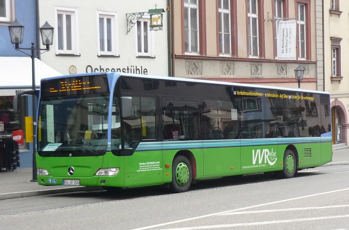 Ein MB-Citaro, des VVR-Rottweil, in Rottweil macht Pause. 