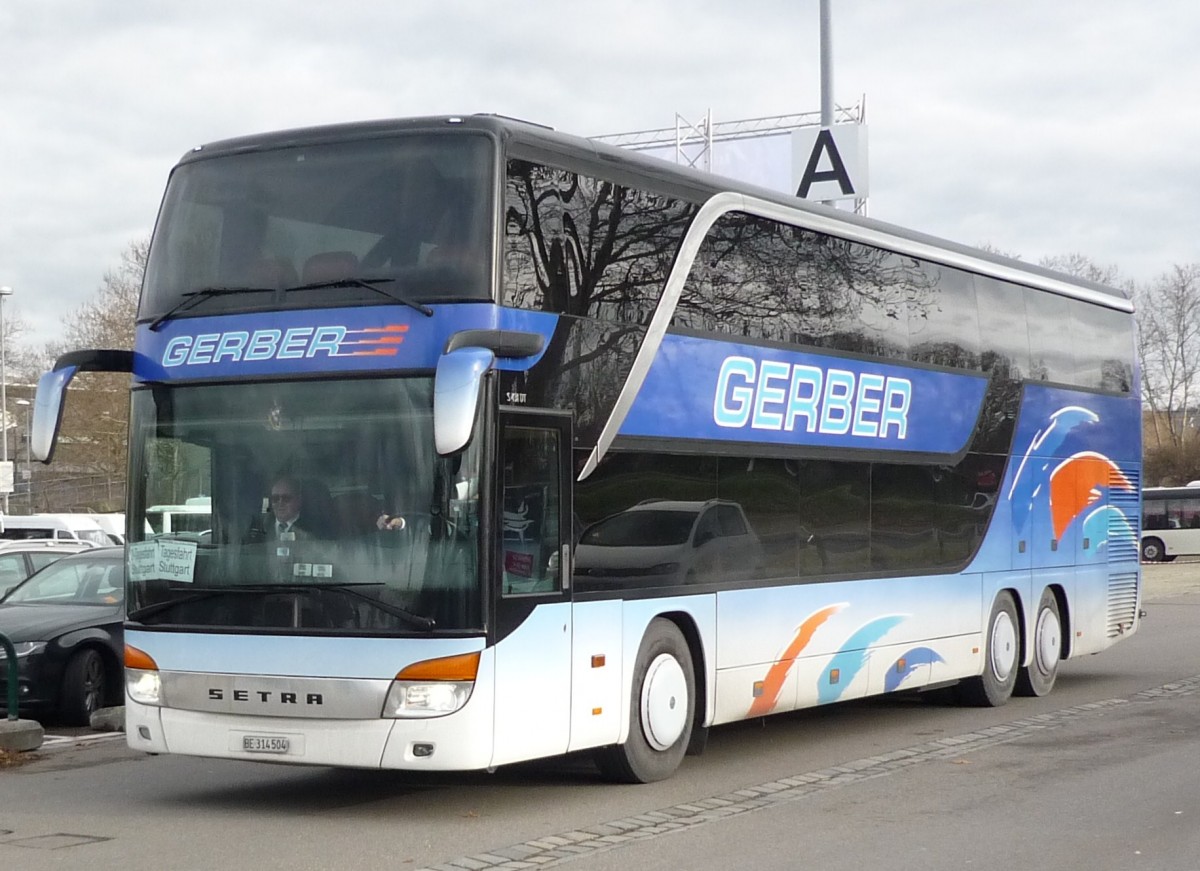 Ein Setra S 431 DT der Fa. Gerber aus der Schweiz in Stuttgart ,Parkplatz Schleyerhalle am 0512.2013