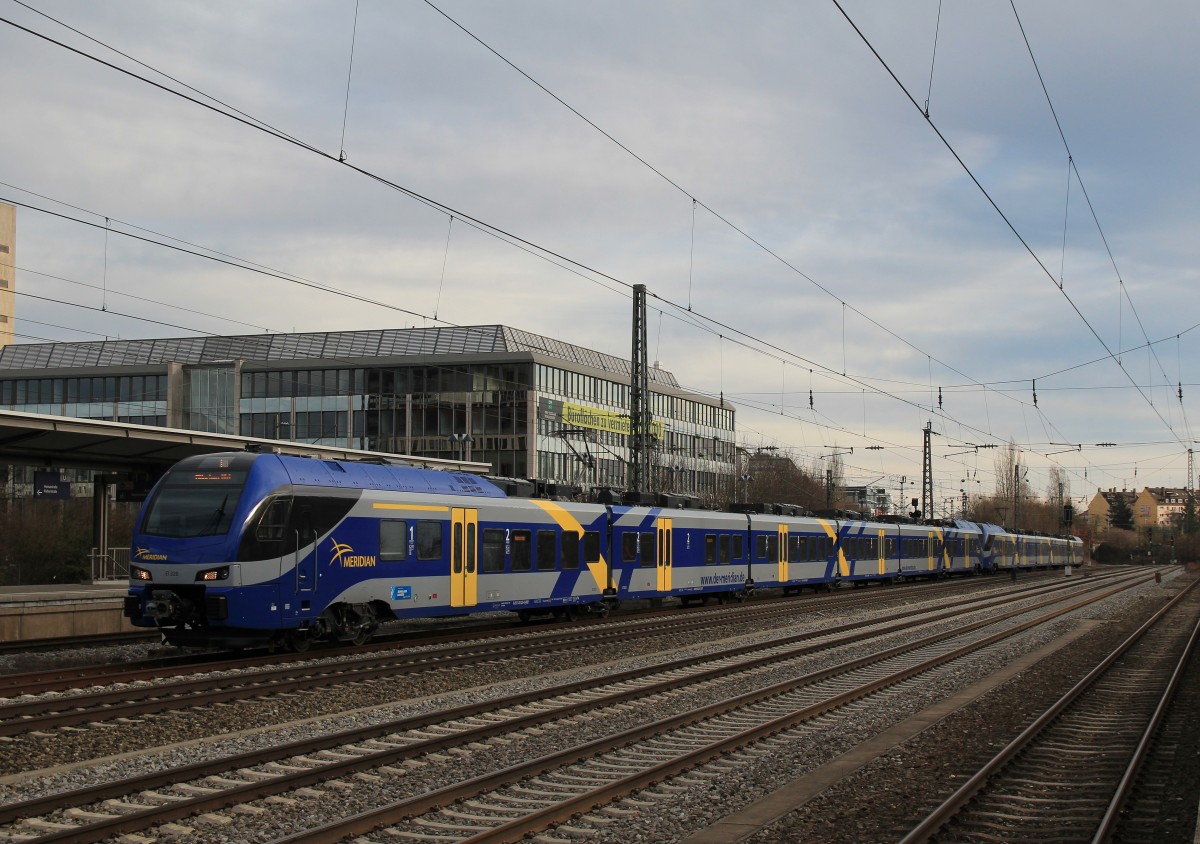 ET 320 am 3. Januar 2014 in M�nchen-Heimeranplatz.