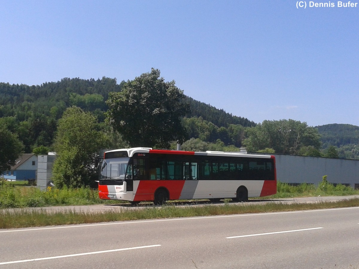 Frontansicht eines VDL Berkhof Ambassador 200 der Verkehrsbetriebe Nagoldtal, gesehen am 15.07.2013