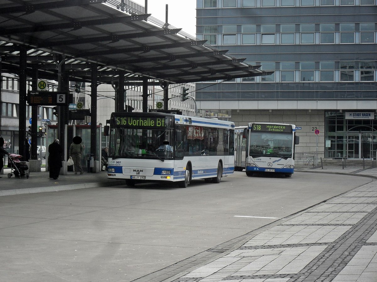 Hagen Hbf,Busbahnhof, der Hagener Strassenbahn AG aufgenommen 2011:02:26  SAMSUNG