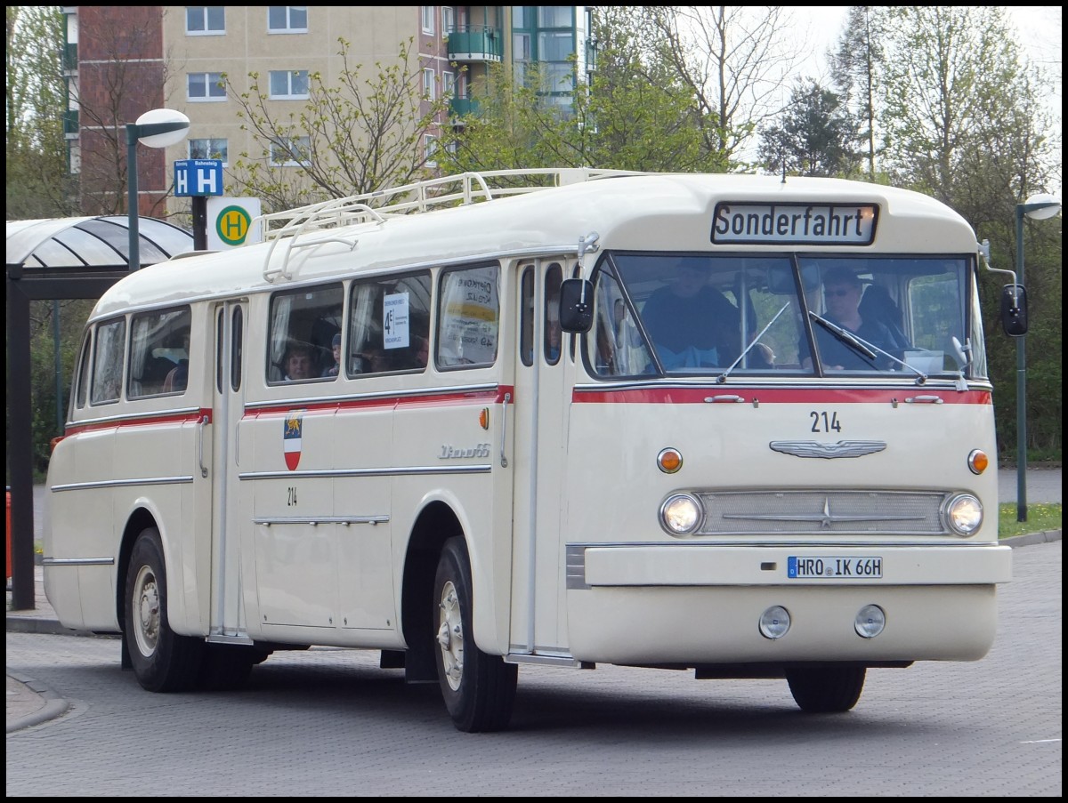 Ikarus 66 der Rostocker Straenbahn AG in Rostock.