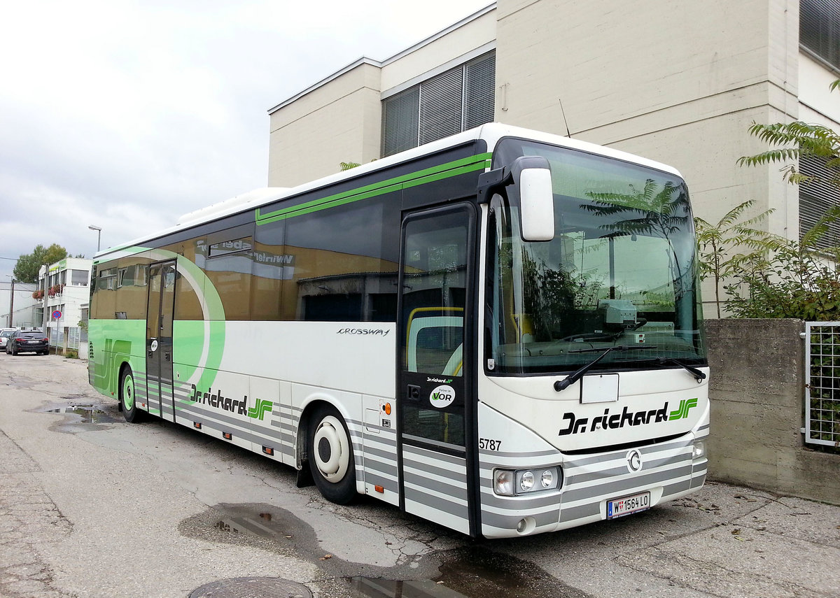 Irisbus Crossway von Dr. Richard aus Wien in Krems gesehen.