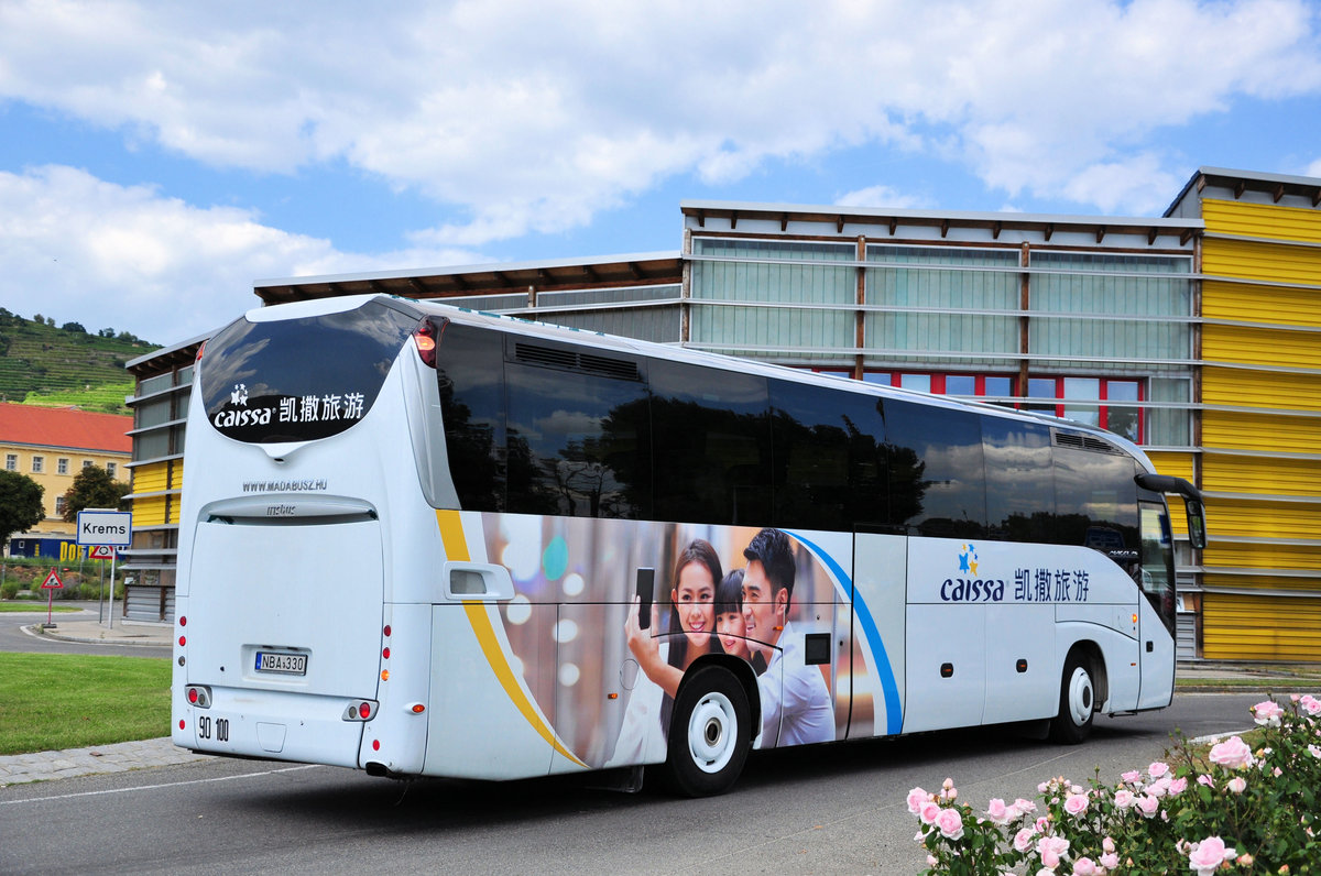 Irisbus Magelys von Madabusz.hu in Krems gesehen.