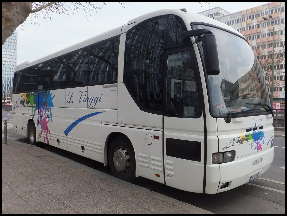 Iveco EuroClass von L. Viaggi aus Italien in Berlin.