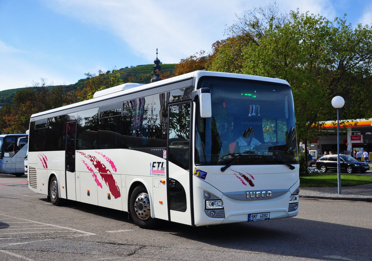 IVECO Grossway von FTL Reisen aus der CZ in Krems gesehen.