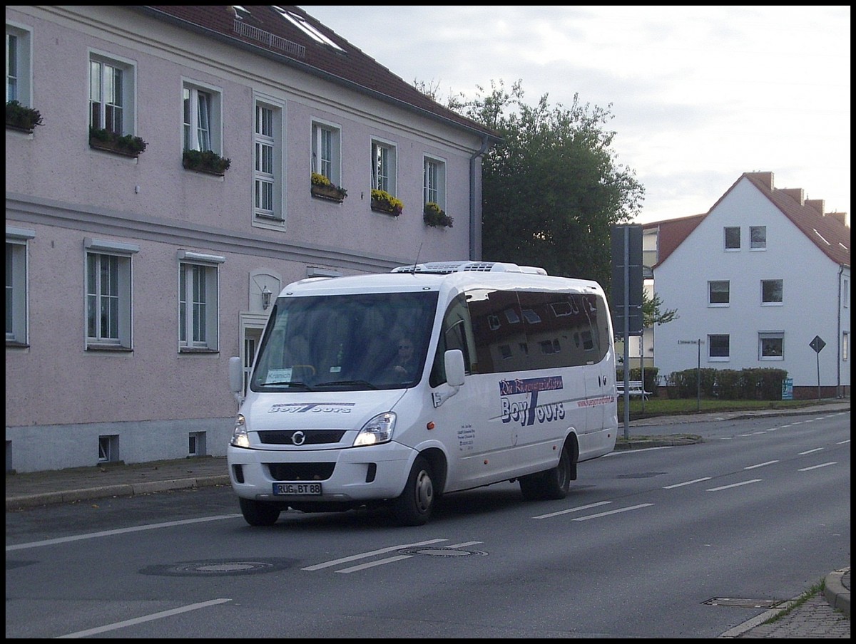 Iveco Sunrise von BoyTours aus Deutschland in Sassnitz.