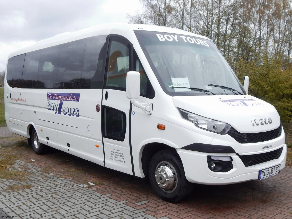 Iveco Sunrise von BoyTours aus Deutschland in Sassnitz.