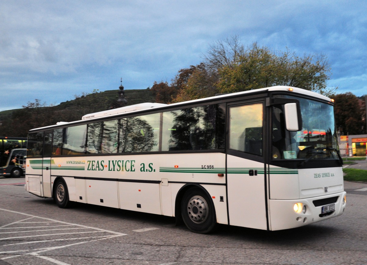 Karosa LC 956 aus der CZ am 20.9.2014 in Krems.